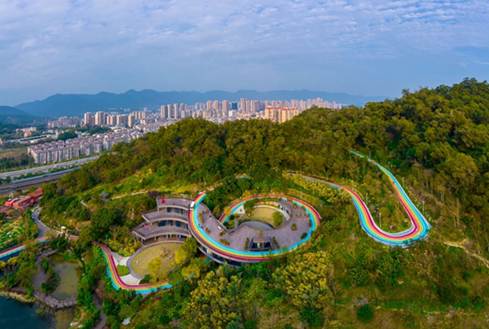 福州:濃墨重彩做好&ldquo;海濱城市、山水城市&rdquo;文章